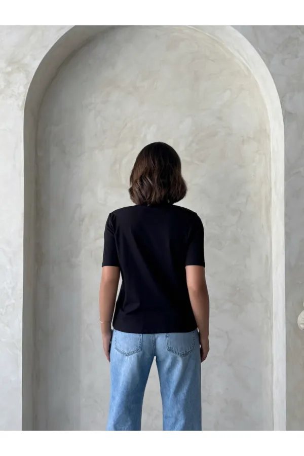 Çiçek Detaylı Tişört - Siyah | Topshow