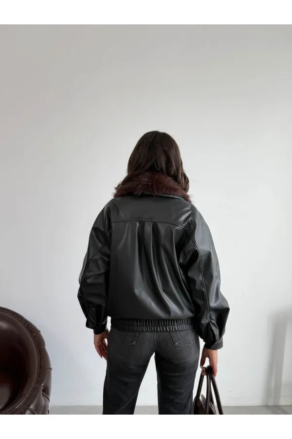 Topshow Fur-Collared Double-Breasted Leather Jacket - Black | F2050