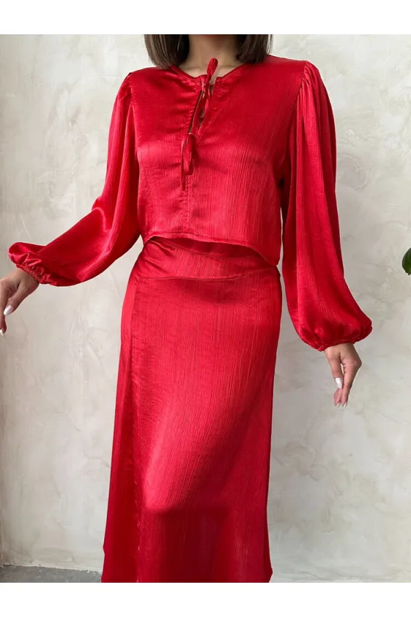 Kraşlı Saten Önden Bağlamalı Toptan Bluz - Kırmızı | Topshow | F1916