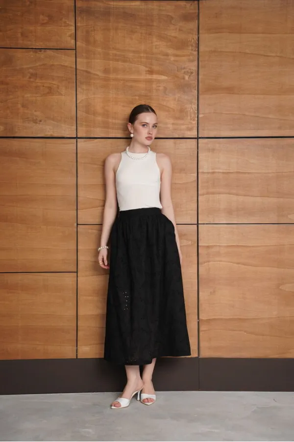 Embroidered Long Skirt - Black | F2080 - Topshow
