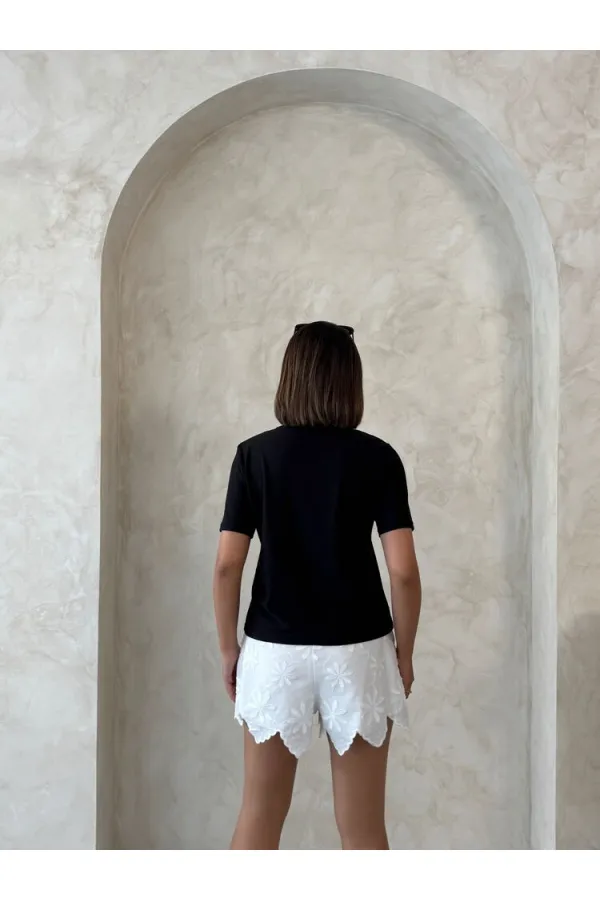 Wholesale T-Shirt with Pocket Detail - Black and White | Topshow