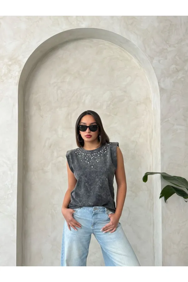 Blouse noire délavée avec détails en pierre - Vente en gros | Topshow