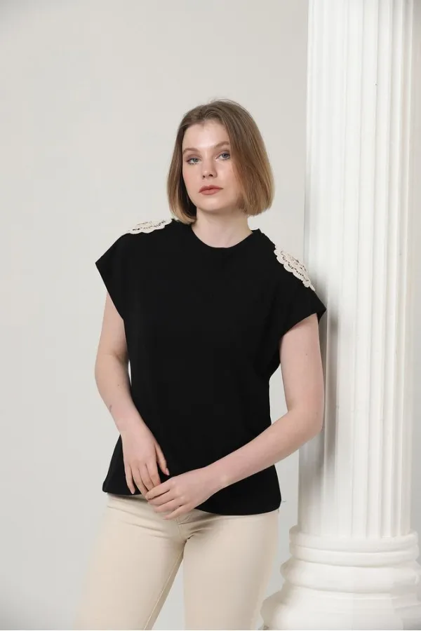 Topshow Siyah Omuzu Dantelli Toptan T-Shirt