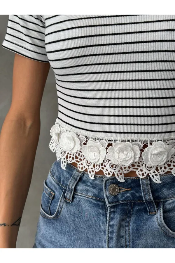 Topshow Cream Guipure Detailed Striped Wholesale T-Shirt