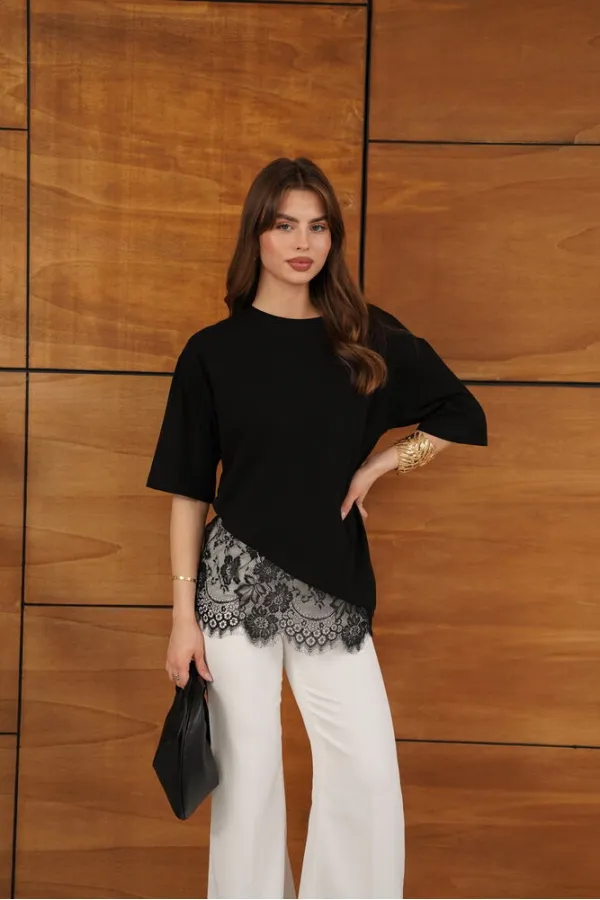 D 2953 DANTEL DETAYLI ASİMETRİK TİŞÖRT - SİYAH