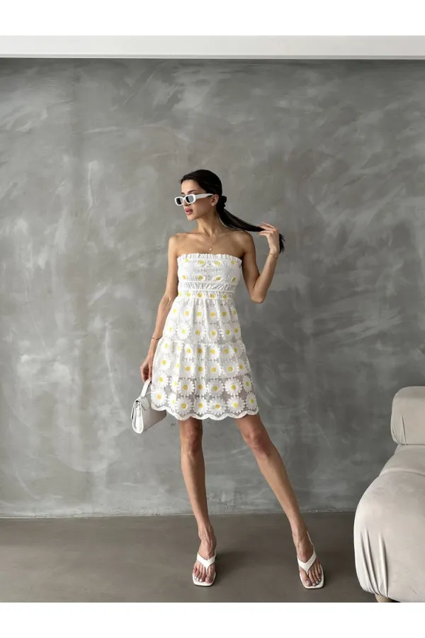 Topshow Cream Daisy Embroidered Wholesale Dress