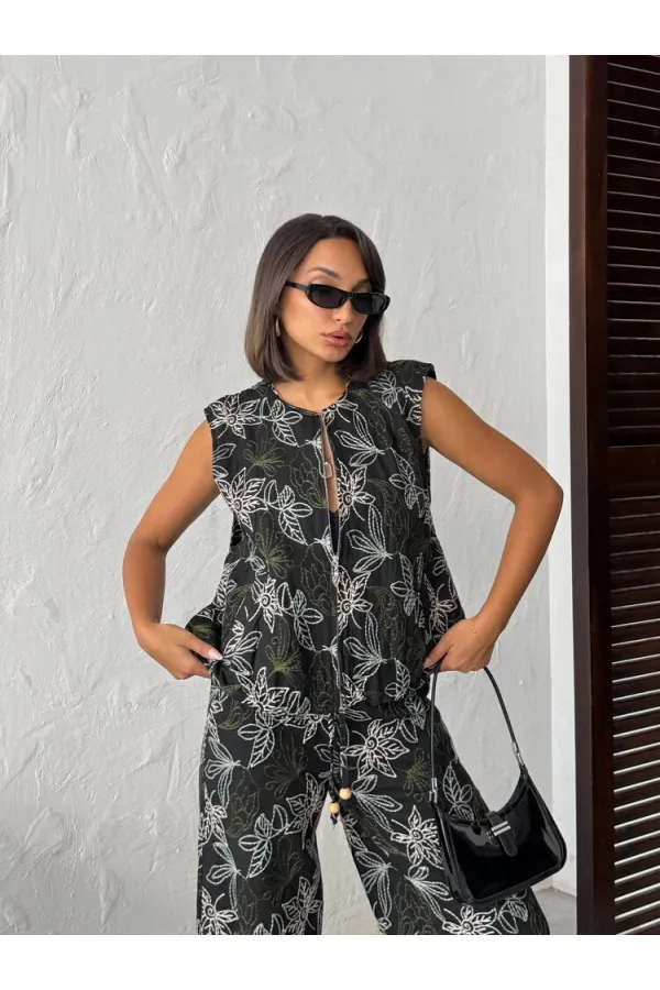 Topshow Embroidered Linen Zippered Wholesale Vest - Black | F2007