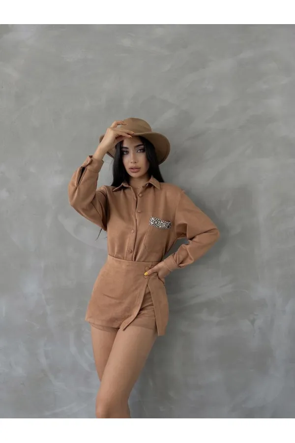 Chemise en daim en gros - Beige | TOPSHOW | F1517