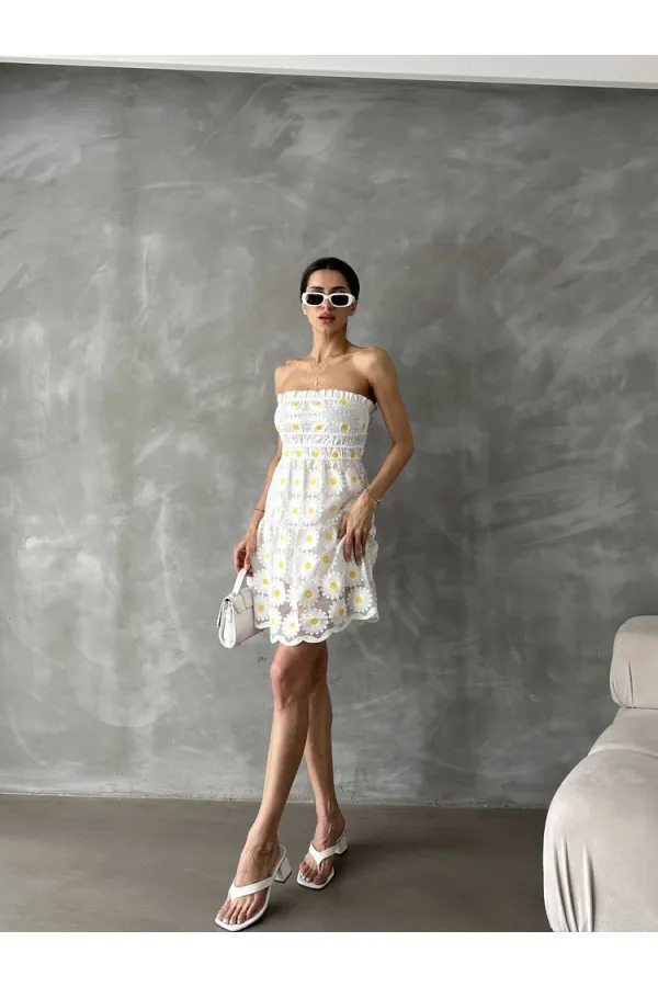 Topshow Cream Daisy Embroidered Wholesale Dress