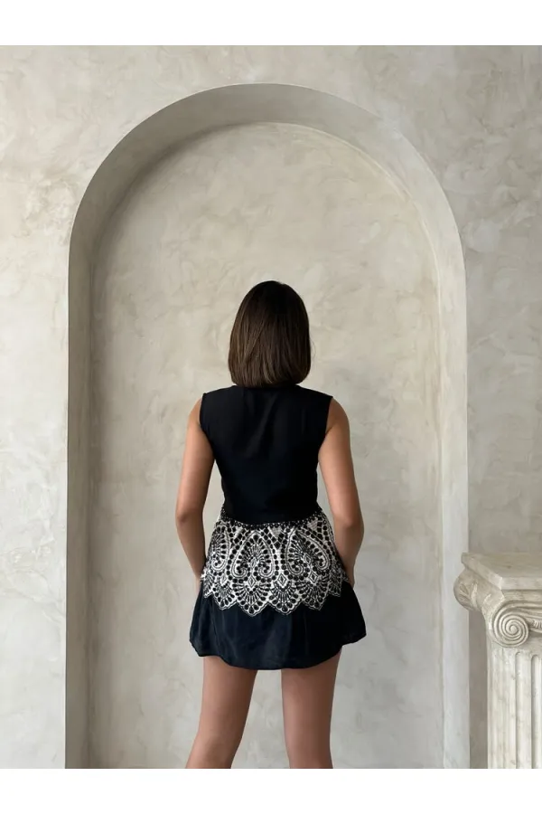 Embroidered Sleeveless Wholesale Blouse - Black Stone | Topshow