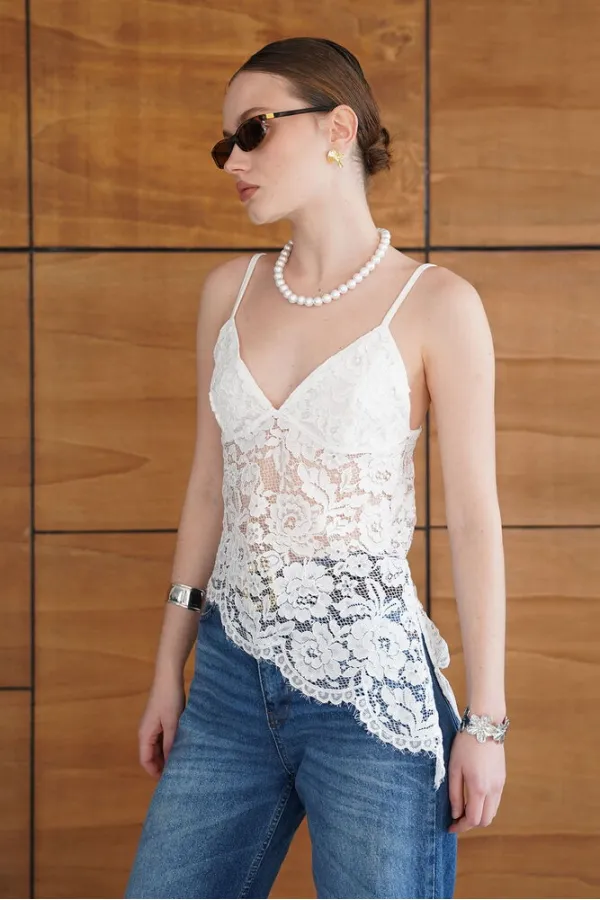 Blouse brodée à bretelles - Crème | D2965 - Topshow