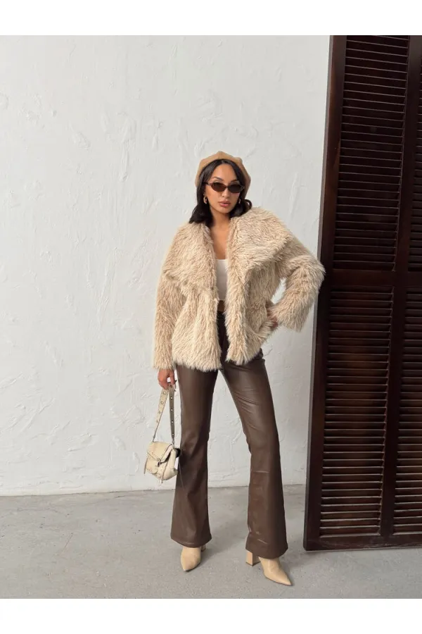 Manteaux en fausse fourrure pour femmes en gros – Vêtements d'extérieur d'hiver moelleux, doux et élégants - STONE