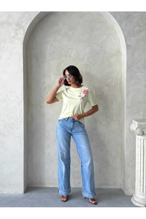 Çiçek Detaylı Tişört - Sarı | Topshow