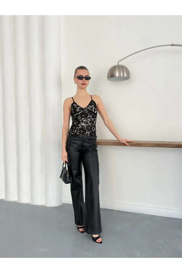 D 2939 Strappy Lace Tank Top - Black