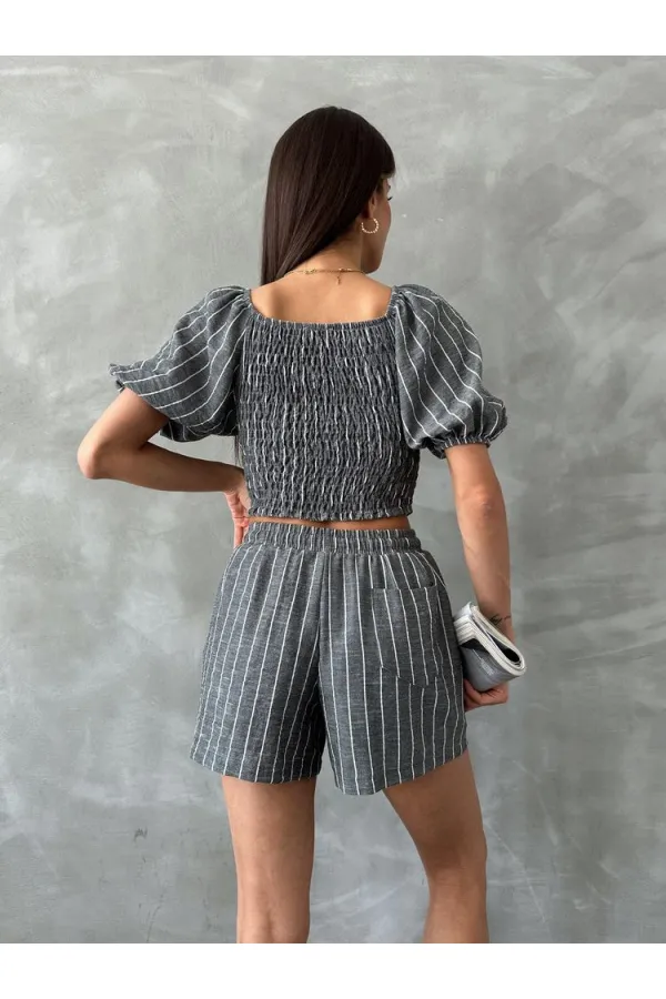 Topshow Siyah Çizgili Gipeli Toptan Bluz
