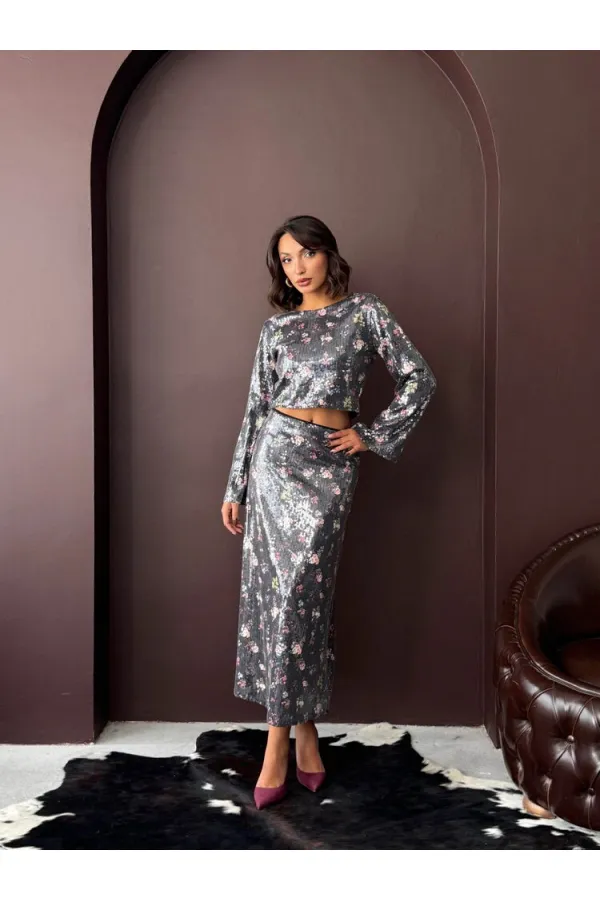 Topshow - Wholesale Floral Printed Sequin Long Skirt - Flower Dsn Sequin