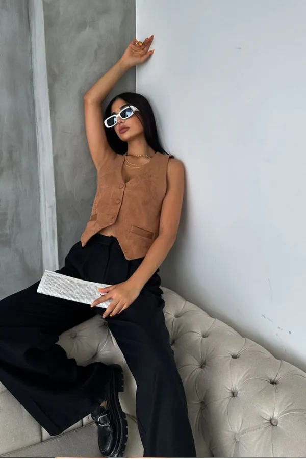 Gilet en daim en gros - Beige | TOPSHOW | f1528