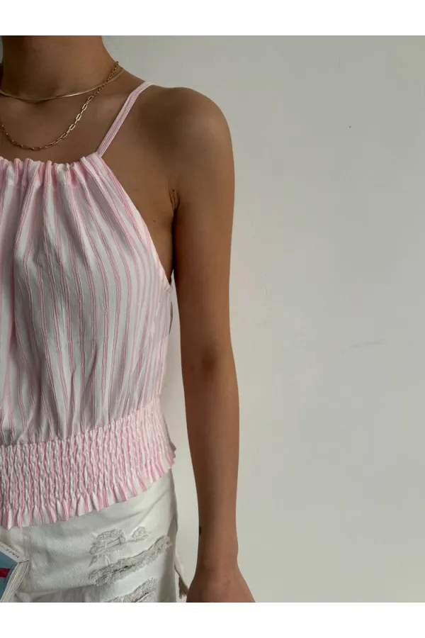 Chemisier rose Topshow à col noué (vente en gros)