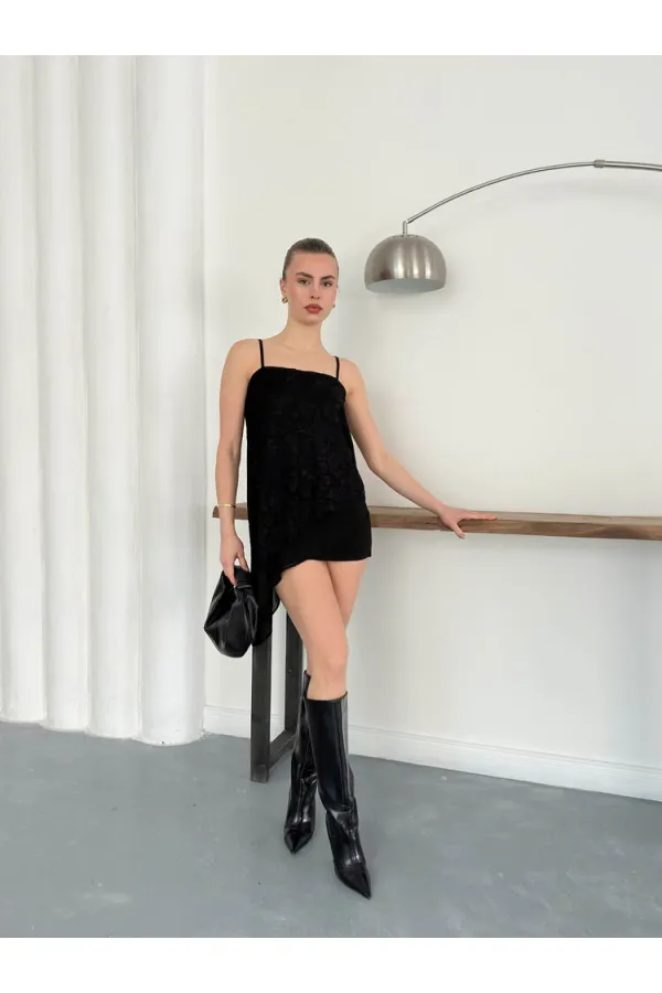 D 2935 Asymmetric Lace Strappy Blouse - Black