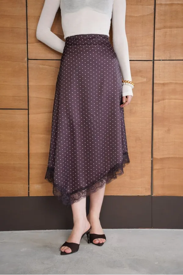 Jupe en satin à pois et détails en dentelle - Marron | F2077 - Topshow