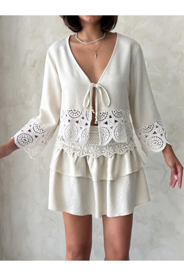 Veste à nouer sur le devant avec détails en dentelle - Pierre | Topshow | F1946