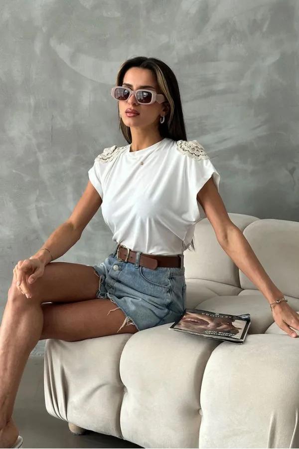 Topshow Krem Omuzu Dantelli Toptan T-Shirt