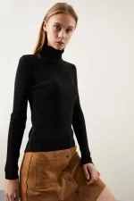 Kadın Siyah Fitilli Balıkçı Triko kazak