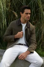 Veste classique kaki à col en velours pour homme