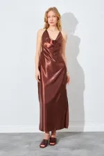 Kadın Kahve Degaje Yaka Saten Uzun Elbise