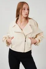 Kadın Naturel Yan Fermuarlı Kol Manşetli Balık Sırtı Gabardin Ceket