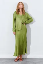 Kadın Yağ Yeşili Saten Uzun Etek