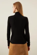 Kadın Siyah Fitilli Balıkçı Triko kazak