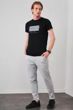 Erkek Siyah Bisiklet Yaka Cavalıer Baskılı Tişört