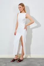 Kadın Ekru Belden Oturtmalı Uzun Yırtmaçlı Elbise