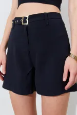 Kadın Siyah Beli Kendinden Kemerli Gabardin Şort