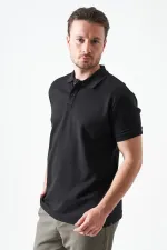 T-shirt noir pour homme, col montant, fente, deux boutons