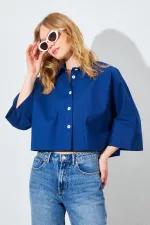 Kadın Lacivert Düşük Kol Çımalı Crop Poplin Gömlek