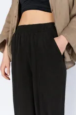 Women's Black (5456) Front Stitched Balloon Cut Tencel Pants