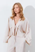 Kadın Bej Önü Fırfırlı Kolları Salaş Bluz