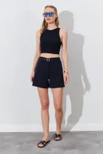 Kadın Siyah Beli Kendinden Kemerli Gabardin Şort