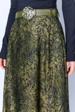 Jupe longue en satin vert ceinturé pour femme 3499