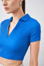 Kadın Saks Polo Yaka Bürümcük Kumaş Crop