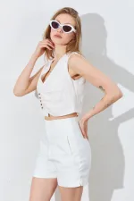 Kadın Beyaz Yanı Drapeli Gold Düğmeli Yelek