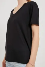 Kadın Siyah Önü Kısa Arkası Uzun V Yaka Süprem Tişört