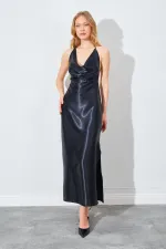 Kadın Siyah Degaje Yaka Saten Uzun Elbise