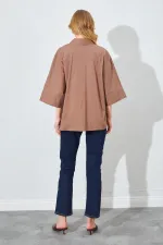 Kadın Kahve Düşük Kol Önü Patlı Salaş Kesim Gömlek