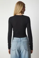 Kadın Siyah Uzun Kollu Bisiklet Yaka Crop Bluz