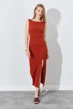 Kadın Kiremit Ön Yırtmaçlı Arkası V Detaylı Askılı Elbise