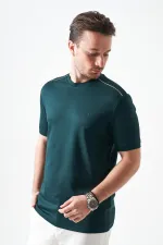 Erkek Nefti-Yeşil Bisiklet Yaka Omuz Kalın Şerit Detaylı Tişört