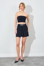 Kadın Siyah Kemerli Pileli Şort Etek